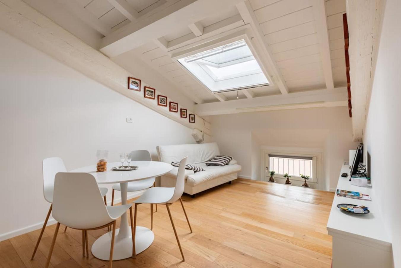 Residenza Palazzo Petrozzani Apartment Mantova Luaran gambar